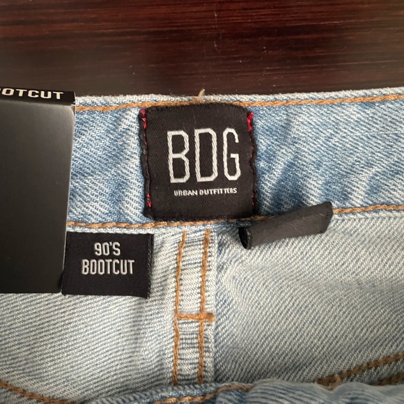*NEW* BDG Urban Outfitters Vintage blue high-waisted 90s bootcut jeans - Picture 6 of 9